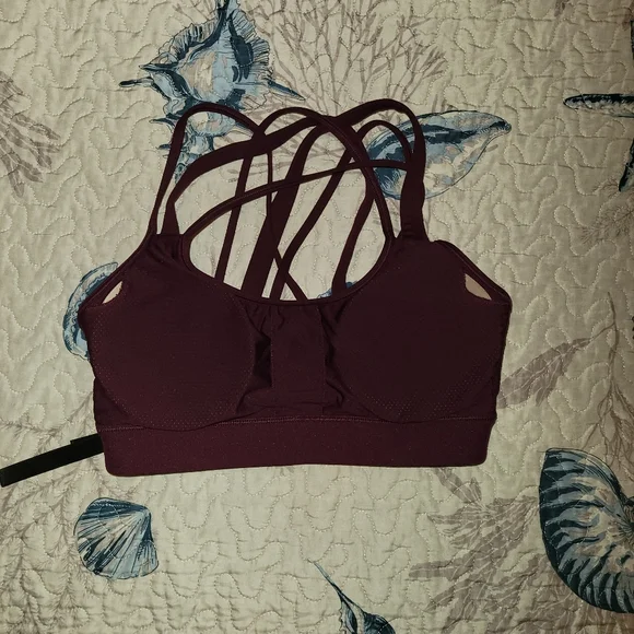 VICTORIA'S SECRET SPORT Strappy Sports Bra - Picture 3 of 7